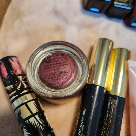 17pc Estee Lauder Bundle - Picture 5 of 8